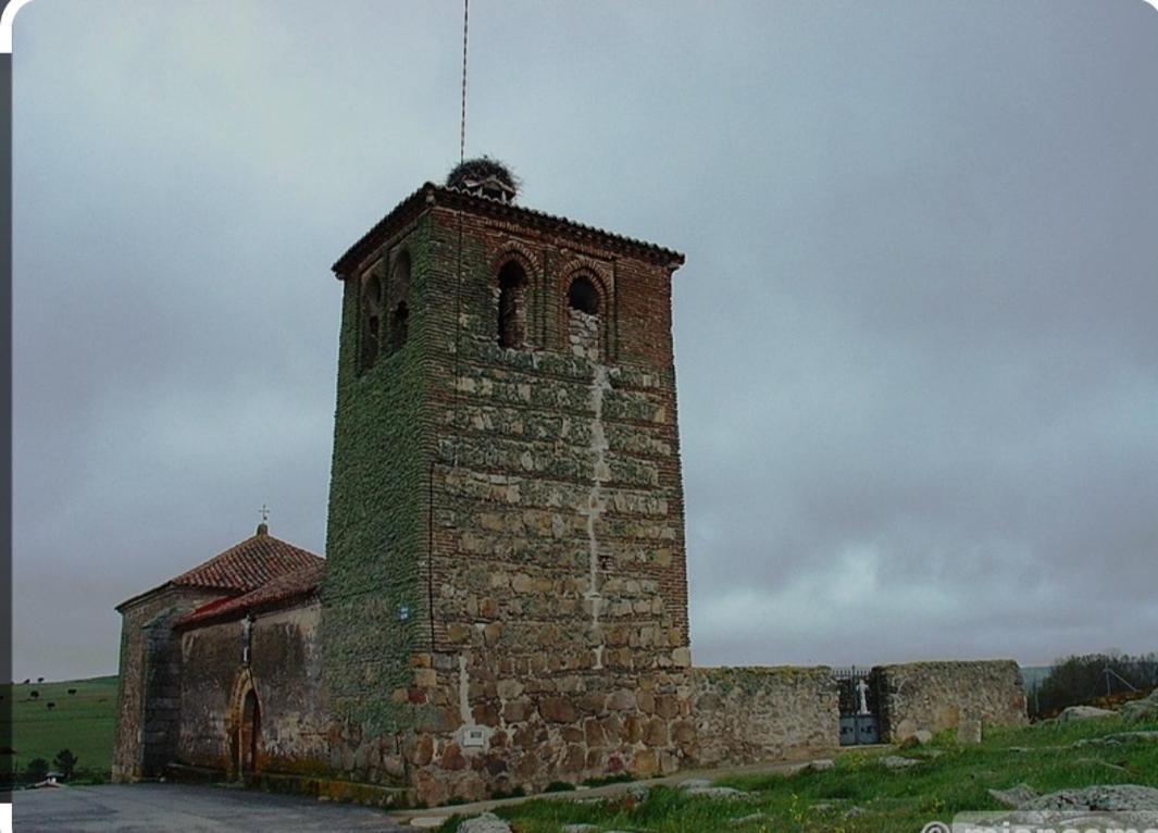 La Fortaleza De Holiday home Bernuy-Salinero